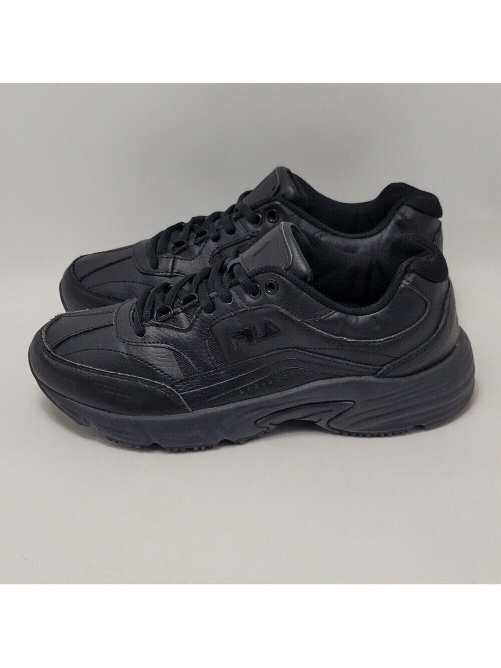 FILA Womens Memory Workshift Slip Resistant Low Leather Sneakers Black Size 9